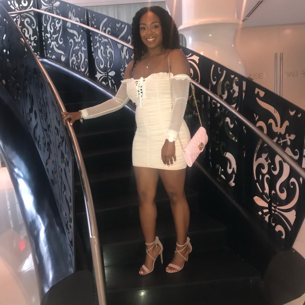 While Dress. Worn once